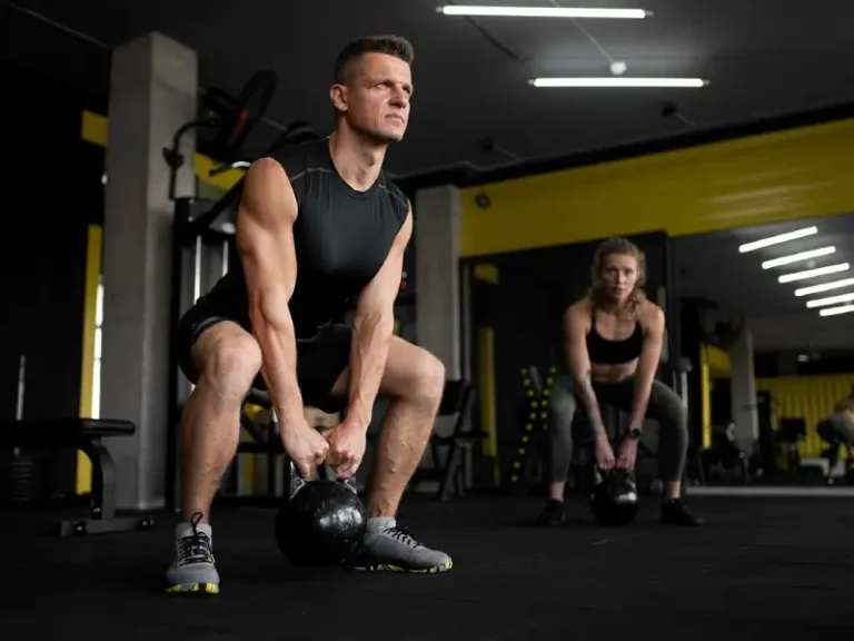 5 Energizing At-Home Workouts to Beat Winter Laziness 2 Weightlift