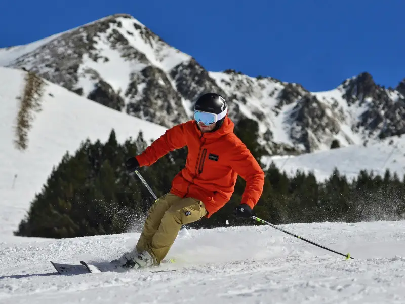 Fitness Tips to Tackle Seasonal Depression 4 skying